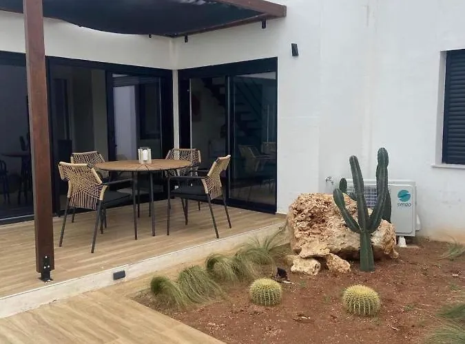 Olivomare بيت للعطل