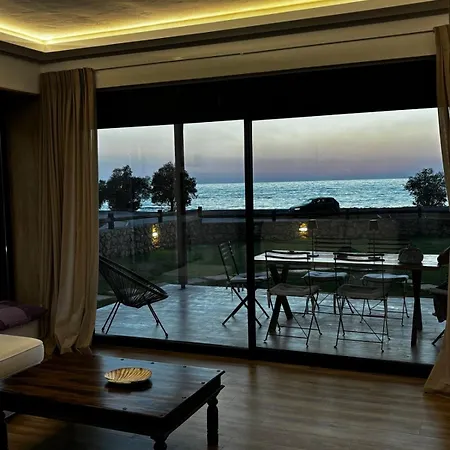 Olivomare Ferienhaus Kyparissia